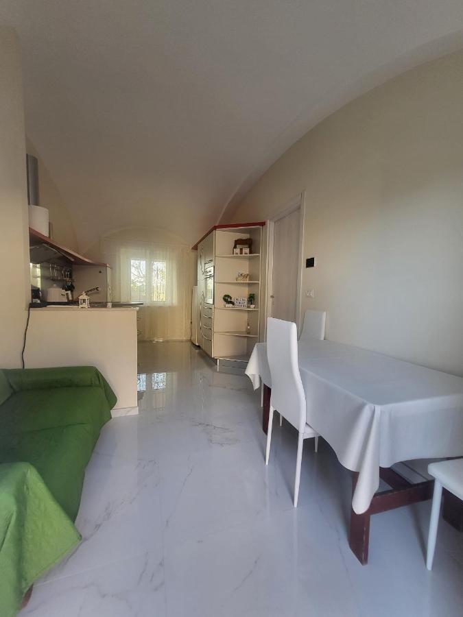 Casa Veronica Vercelli Esterno foto