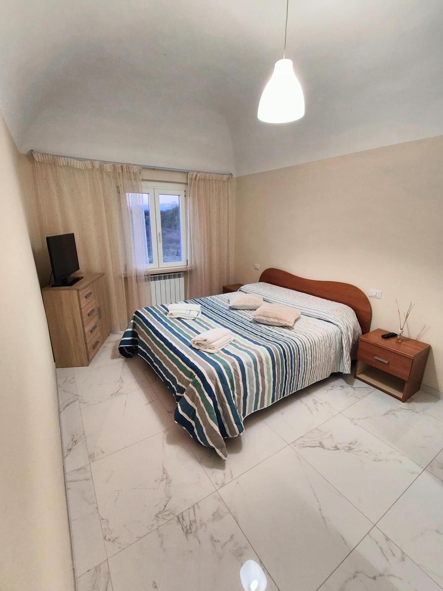 Casa Veronica Vercelli Esterno foto